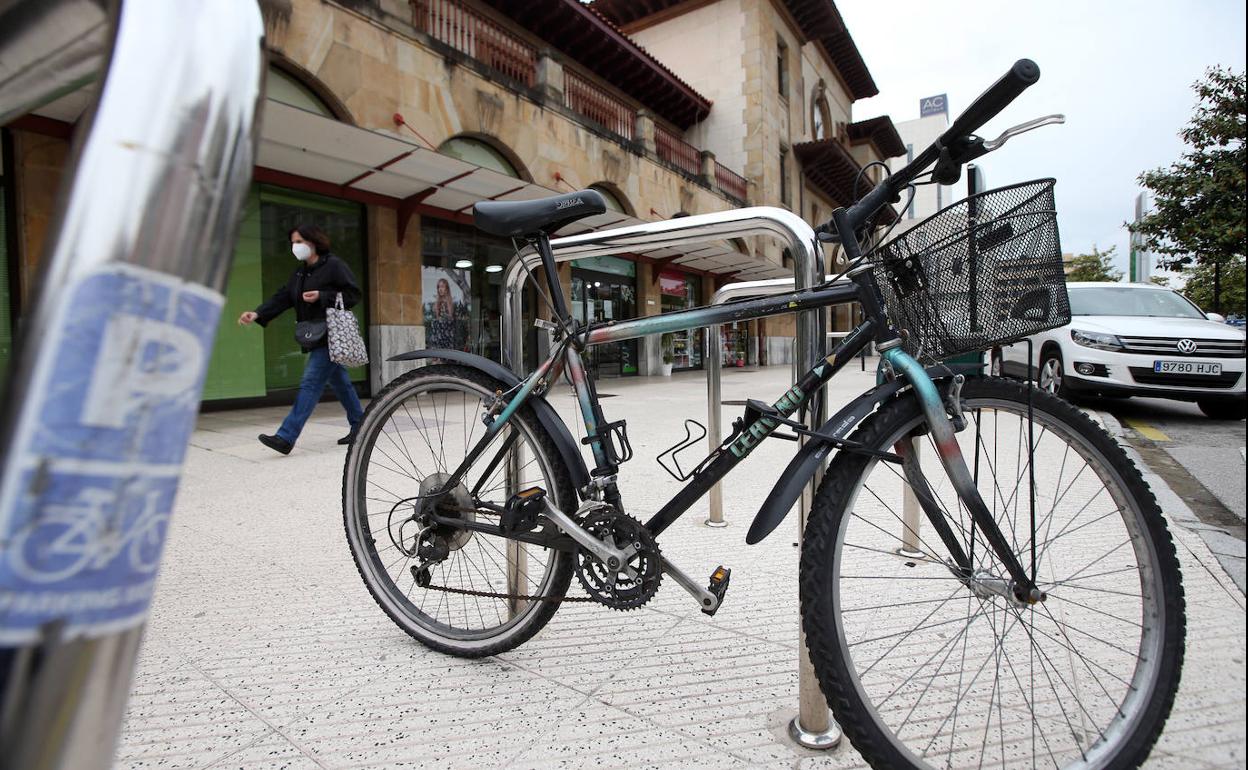 Así es como tienes que aparcar la bicicleta para que no te la roben