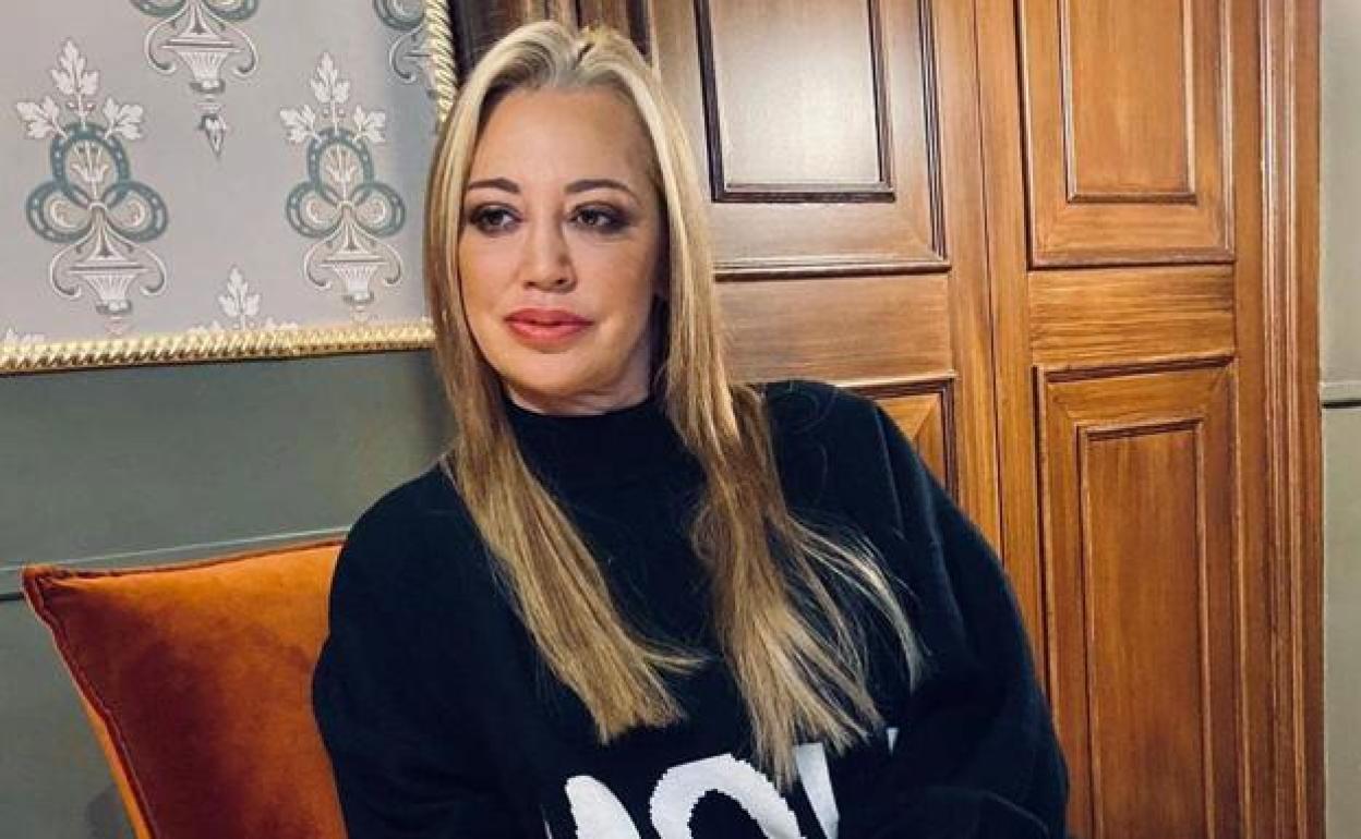 Belén sigue confinada en casa. 