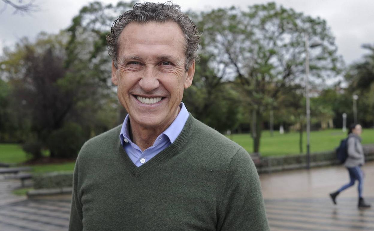 El exfutbolista y exentrenador, Jorge Valdano.