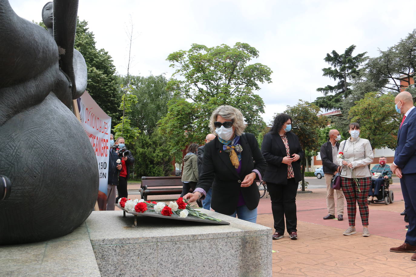 Fotos: Un clavel para los donantes