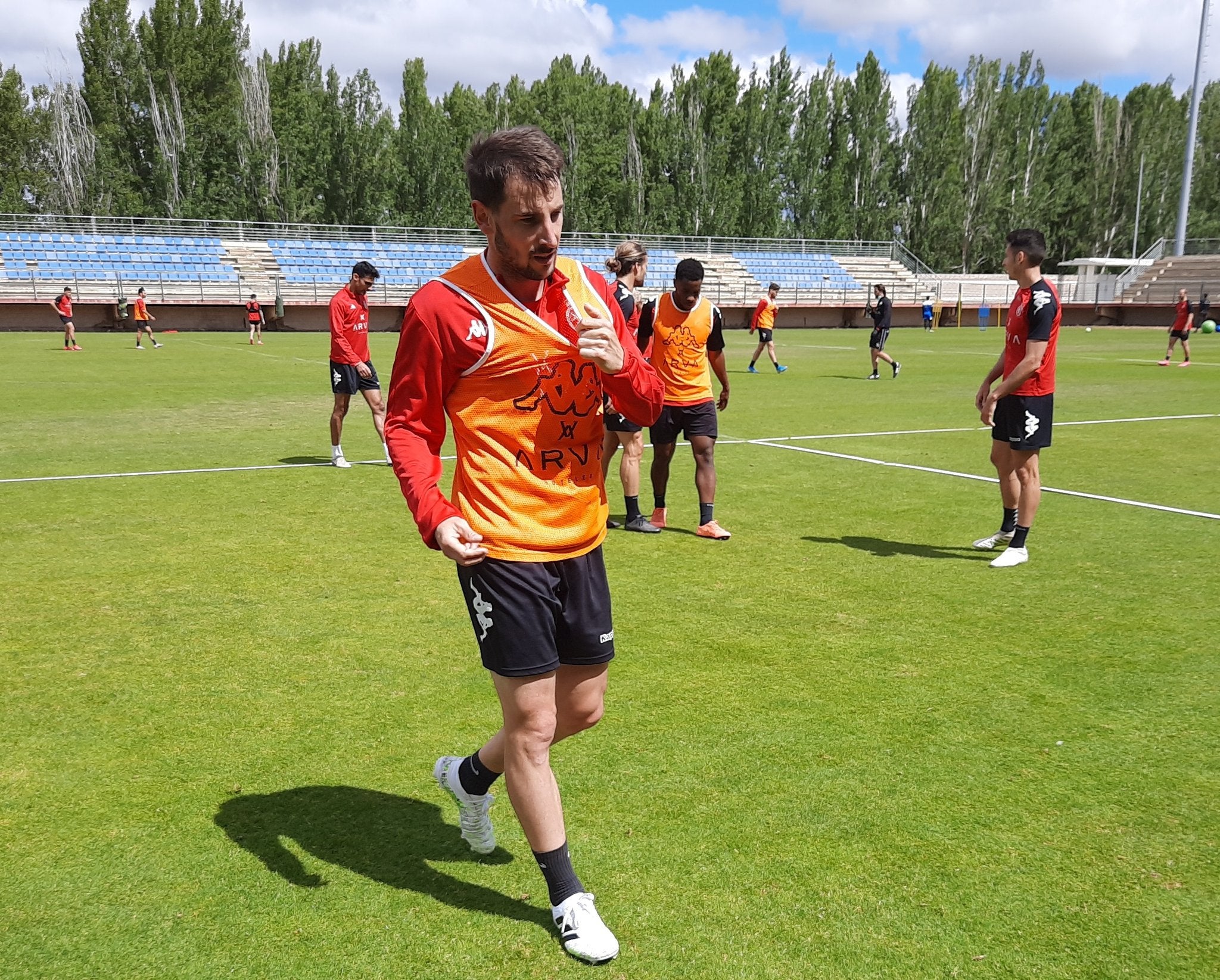 Fotos: La Cultural ya entrena al completo