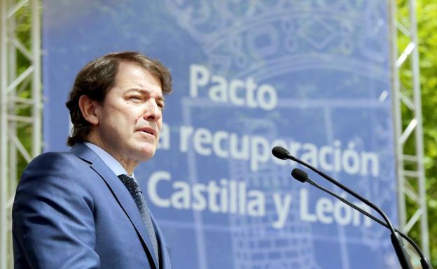 Mañueco afirma que el pacto aporta esperanza y estabilidad hasta el final de la legislatura