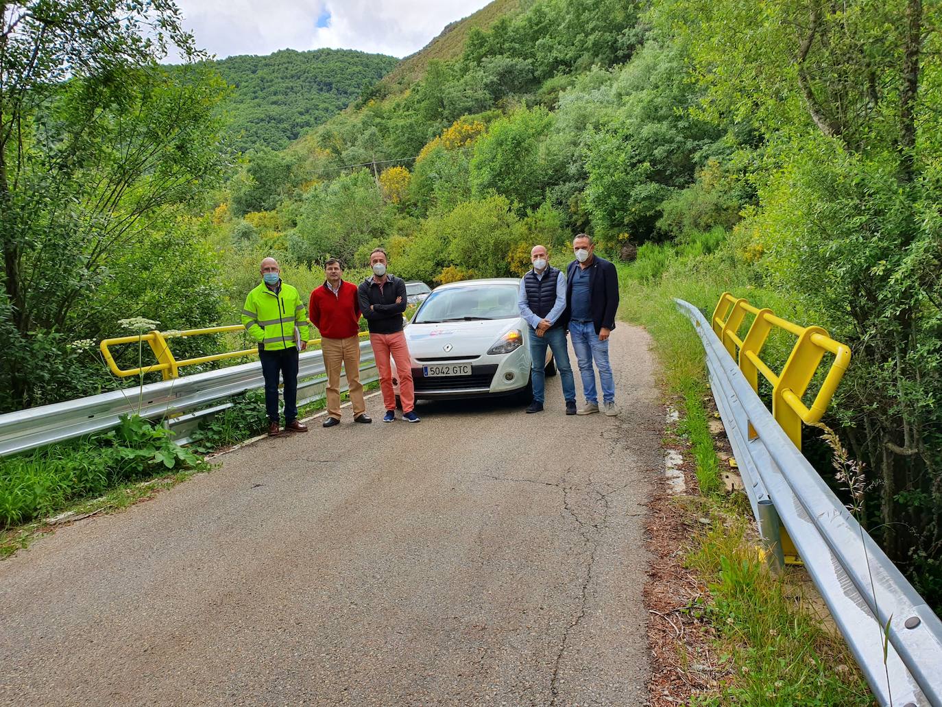 Uno de los puentes renovado.