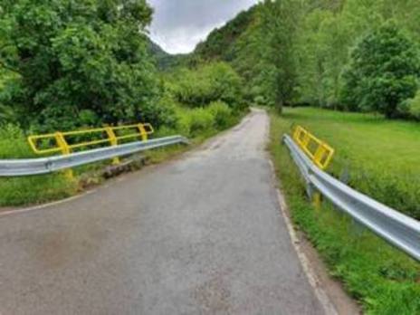 Uno de los puentes renovado.