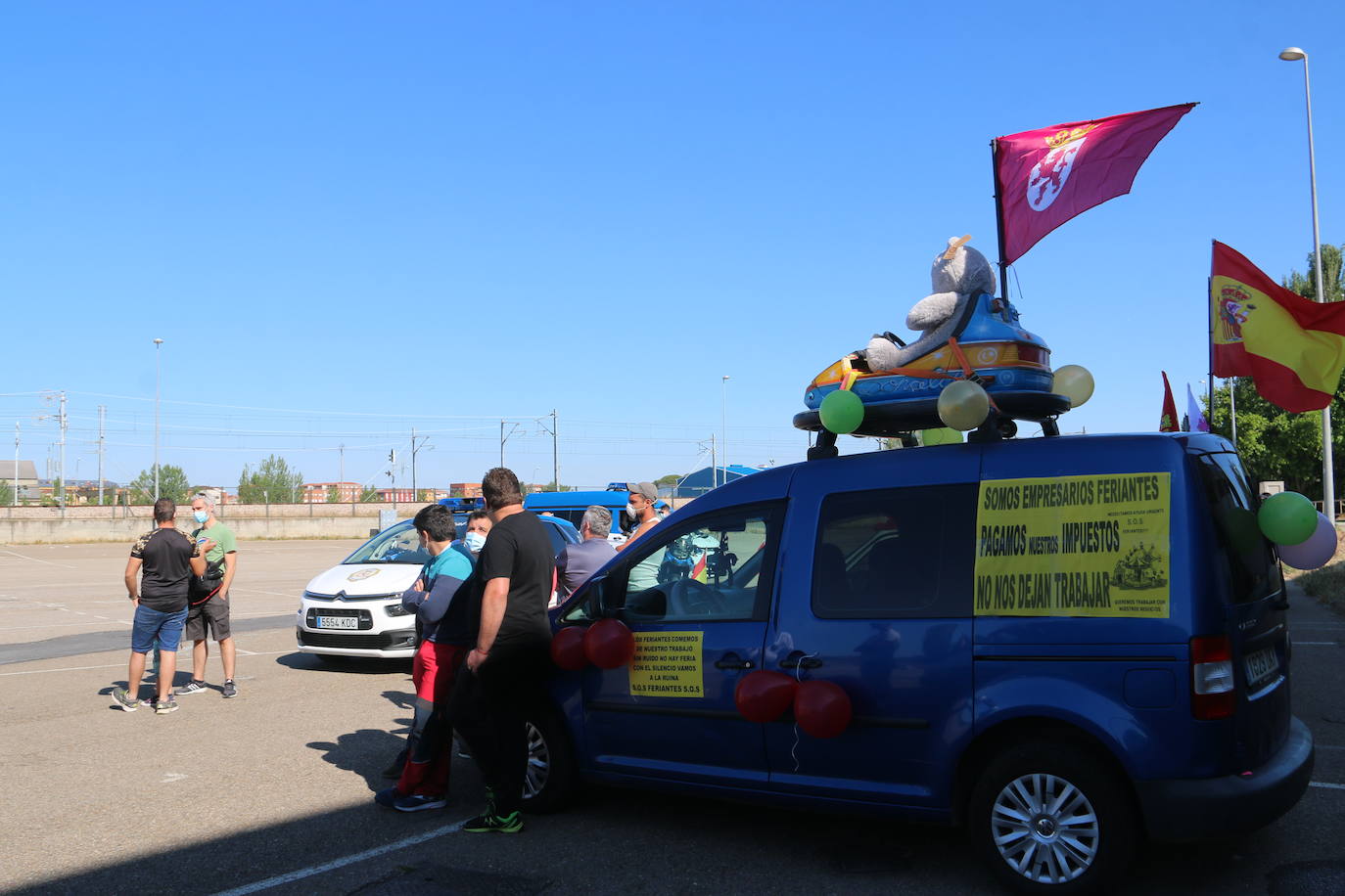 Fotos: Los feriantes leoneses salen a la calle para reclamar medidas