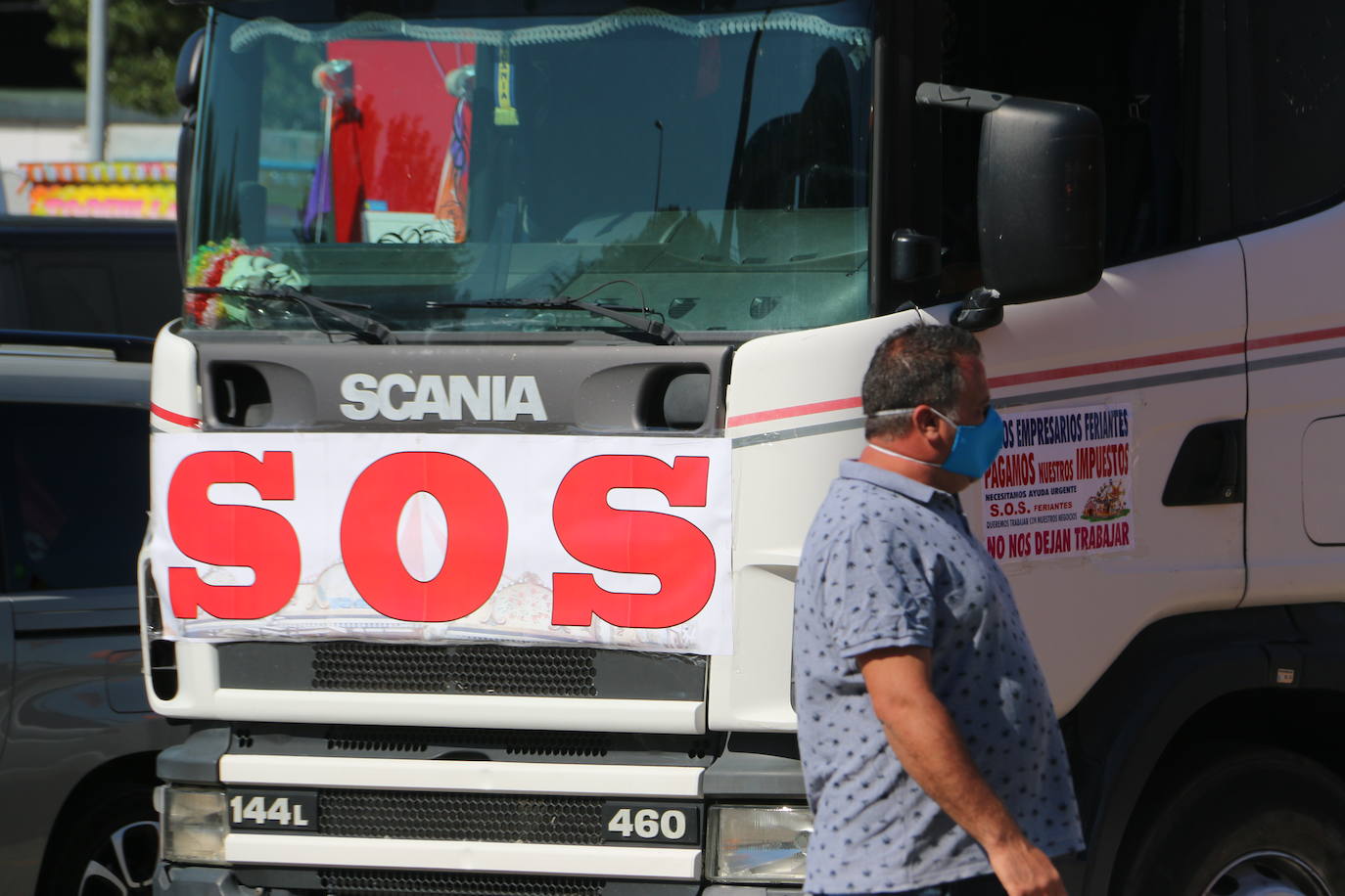 Fotos: Los feriantes leoneses salen a la calle para reclamar medidas