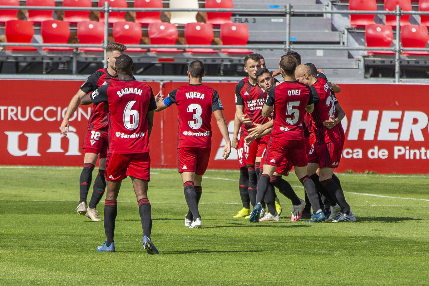 El equipo de Jon Pérez Bolo vuelve a sumar tres puntos en Segunda División.