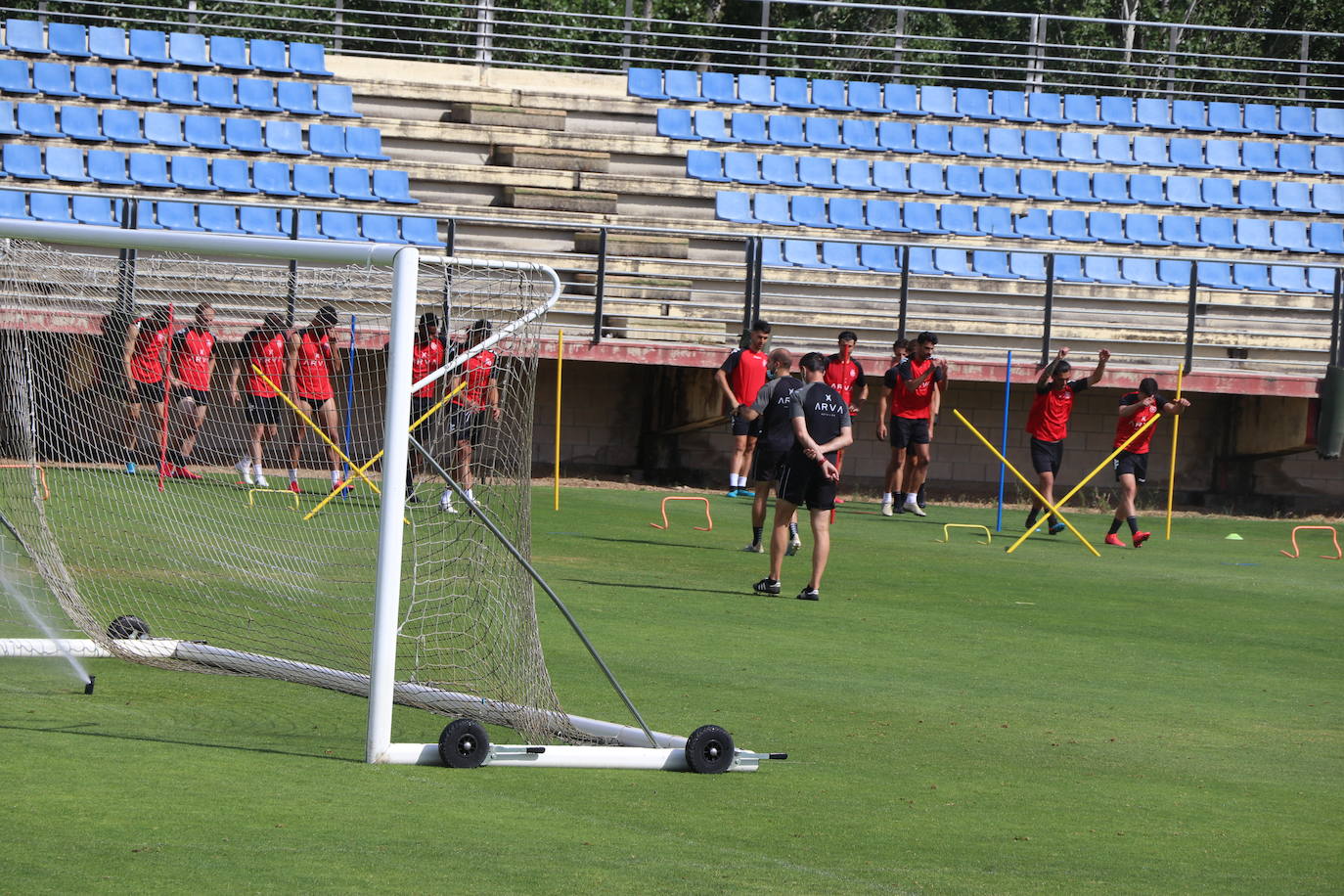 El equipo mantiene la vista puesta en el playoff exprés de julio.