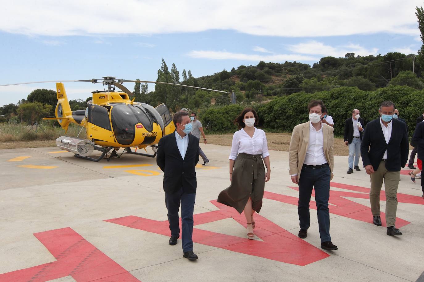 Fotos: Los presidentes de Madrid, Castilla y León y Castilla La Mancha firman un convenio de colaboración sobre inciensos forestales