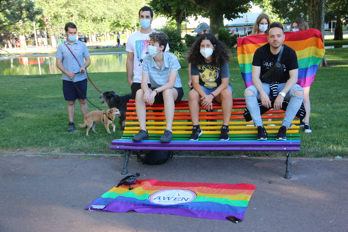 Algunos de los concentrados en el banco 'arco iris'