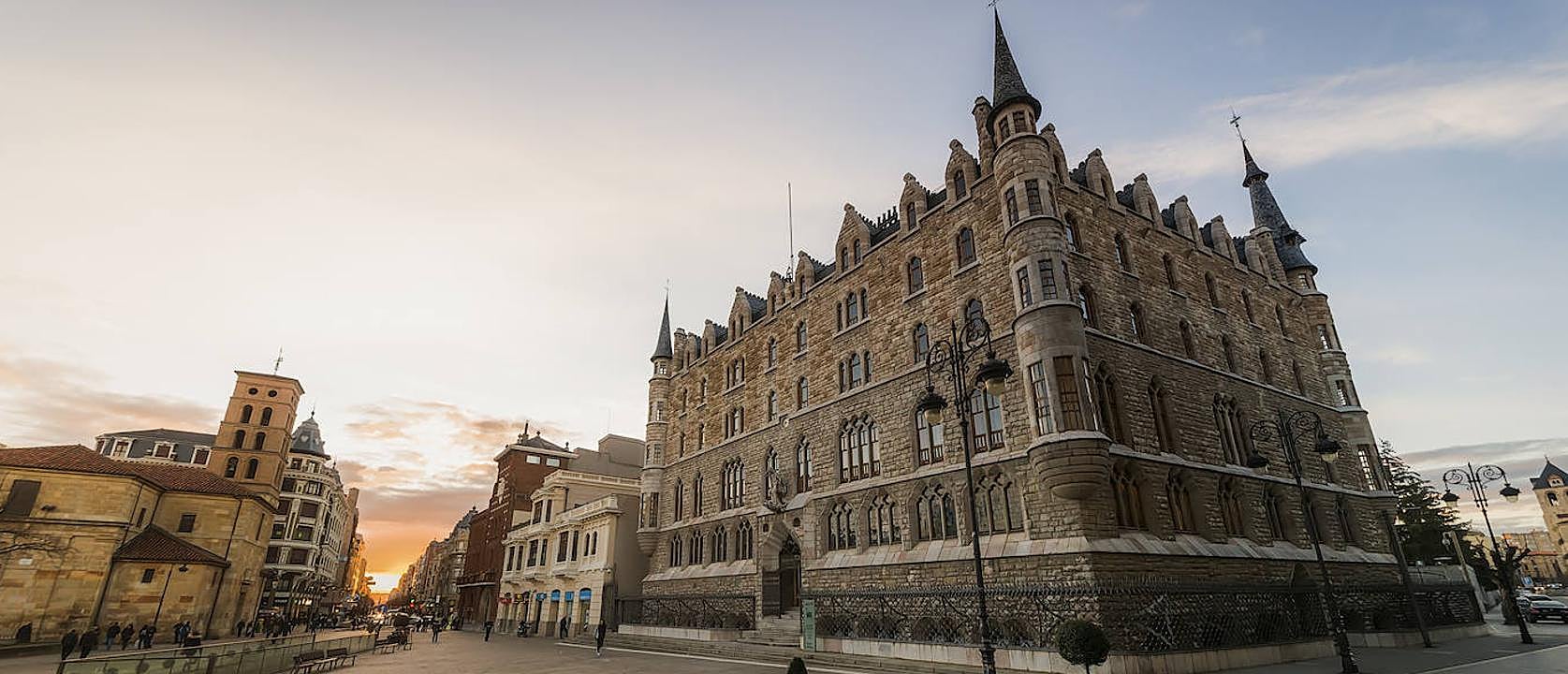 Gaudí, un icono de León