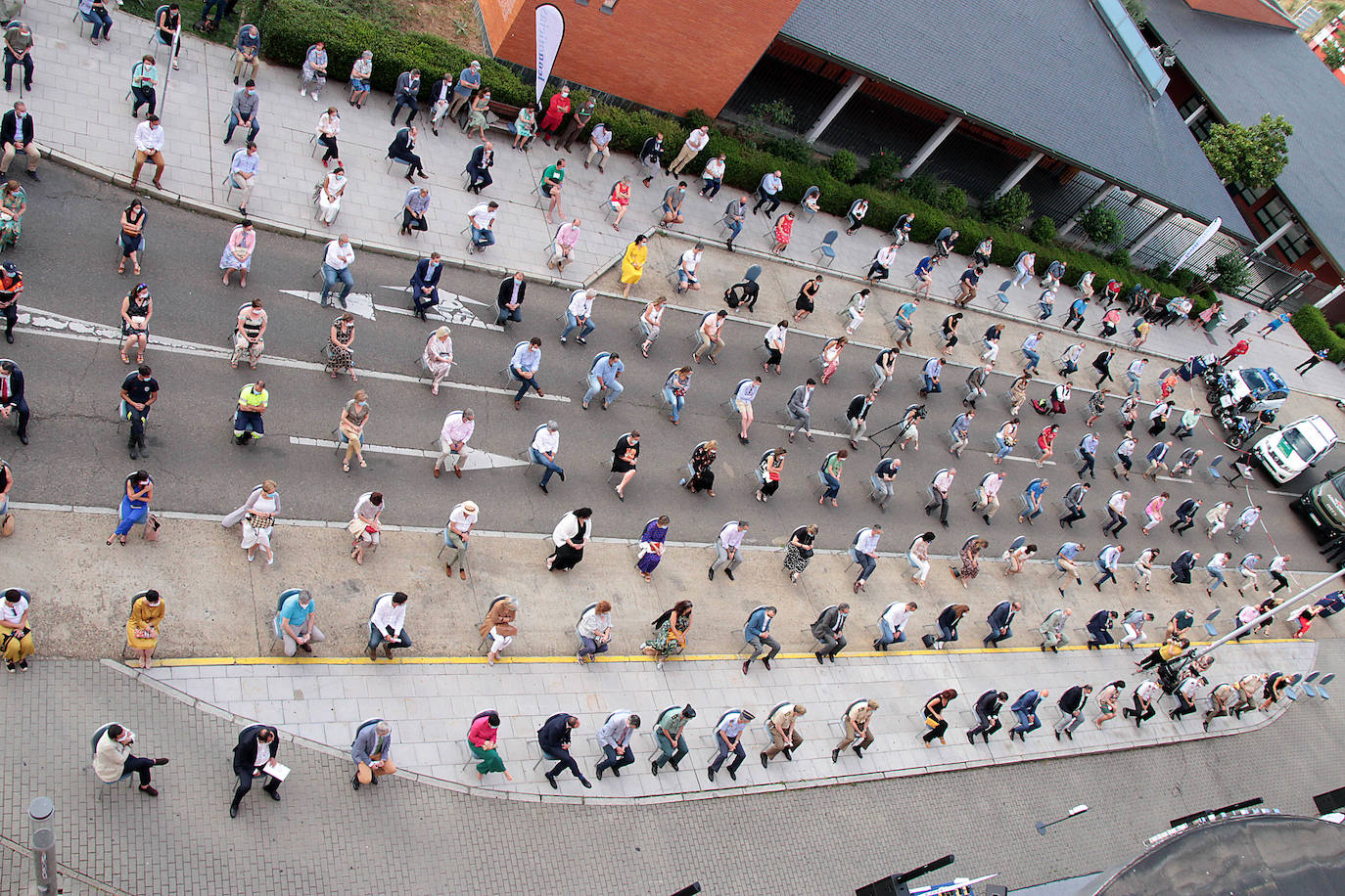 Leonoticias entrega 25 'Leones Alados' a quienes «han participado en una lucha sin descanso» contra el COVID-19 | El diario digital celebra el evento 'León con fuerza frente al COVID-19' para reconocer la labor de diferentes entidades durante la pandemia del coronavirus. 