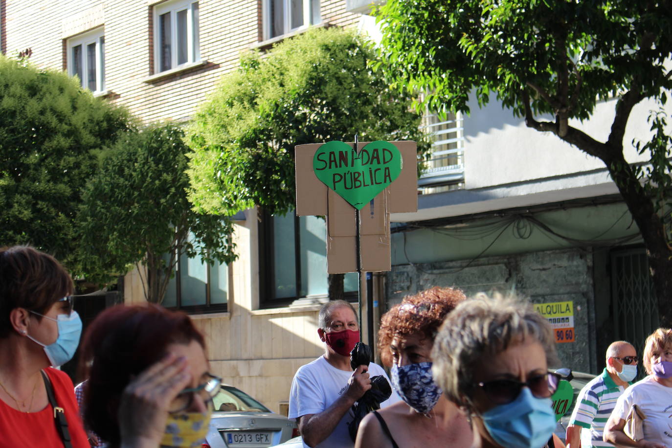 Fotos: León sale a la calle para luchar por el sistema público de salud