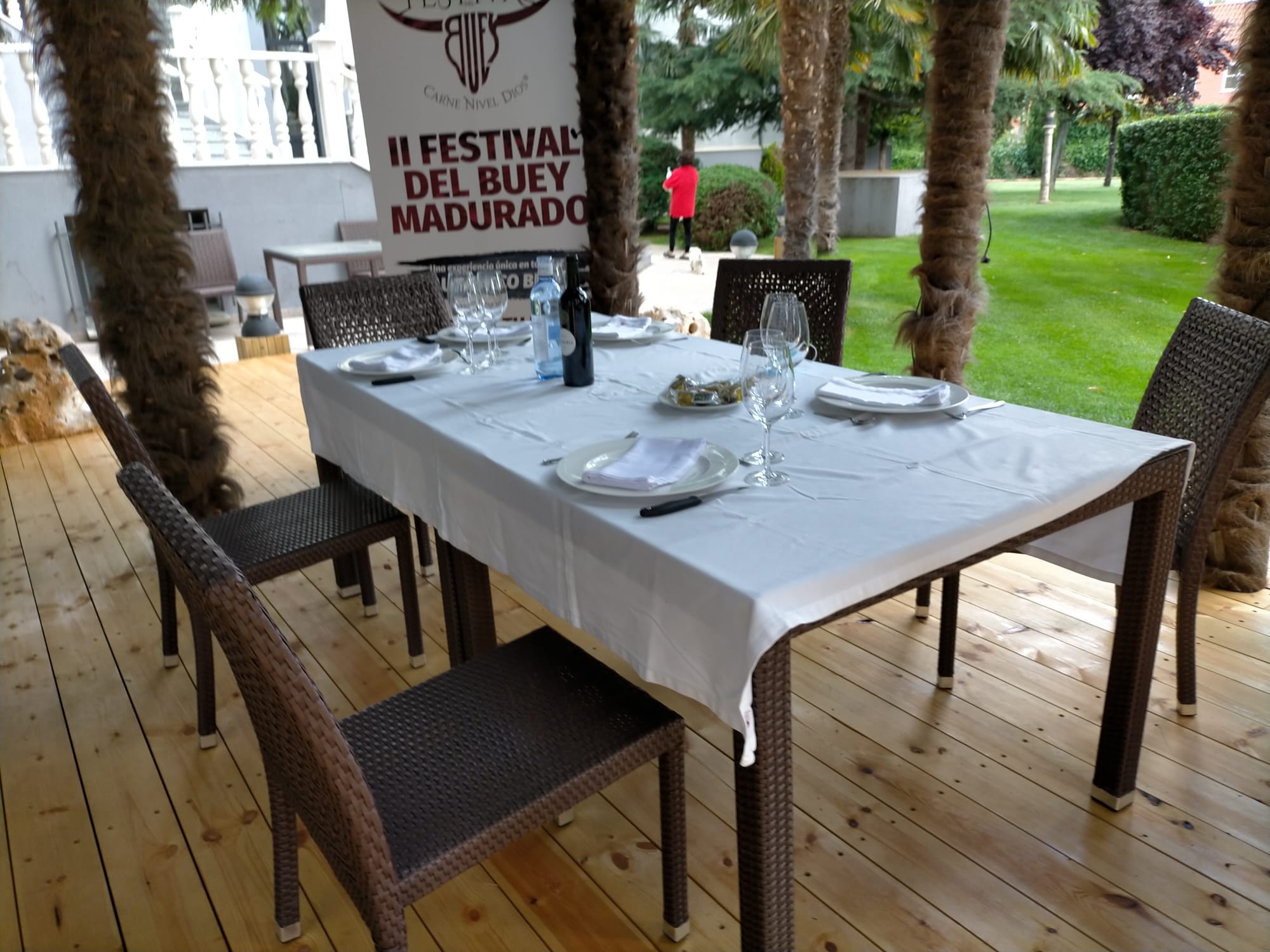 Este restaurante con hotel abre de nuevo sus puertas desde este viernes con todas las medidas de seguridad para disfrutar de sus instalaciones y su 'Carne nivel Dios'.
