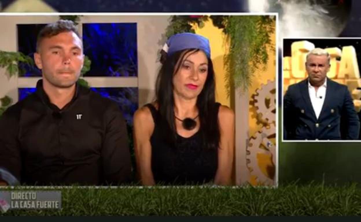 Cristian Suescun, Maite Galdeano y Jorge Javier Vazquez en 'La casa fuerte'. 