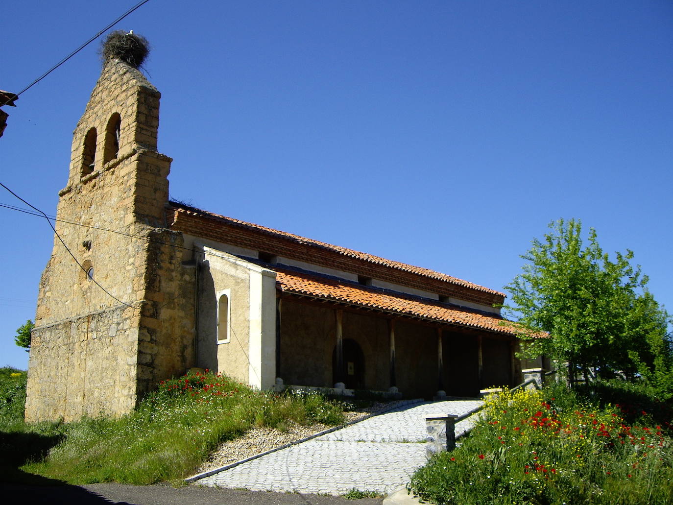 Las órdenes religiosas han dejado un legado cultural importante en León. 