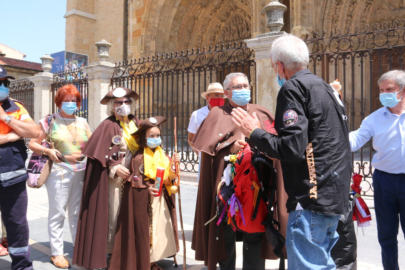 Fotos: La Luz del Camino llega a León