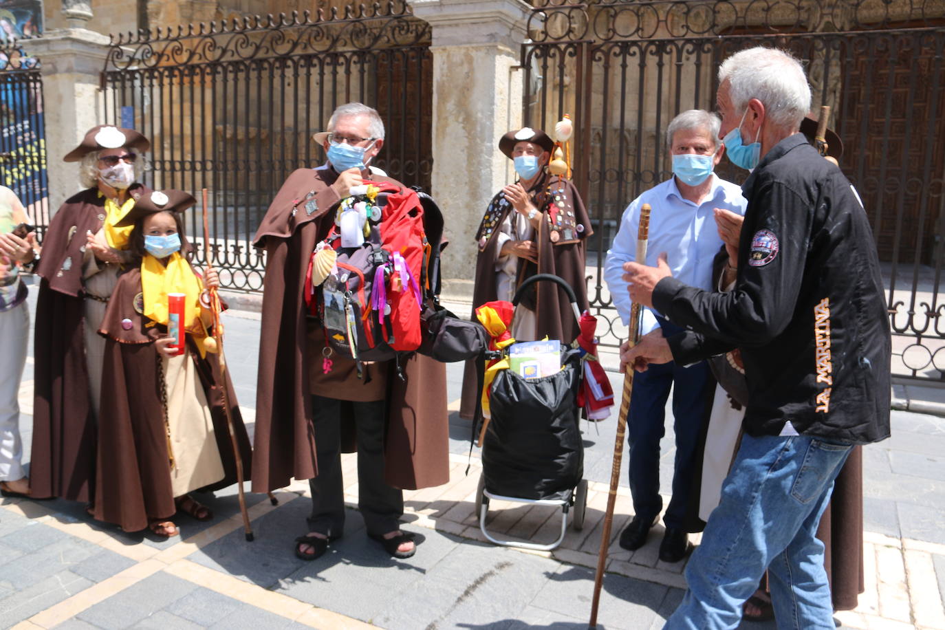Fotos: La Luz del Camino llega a León