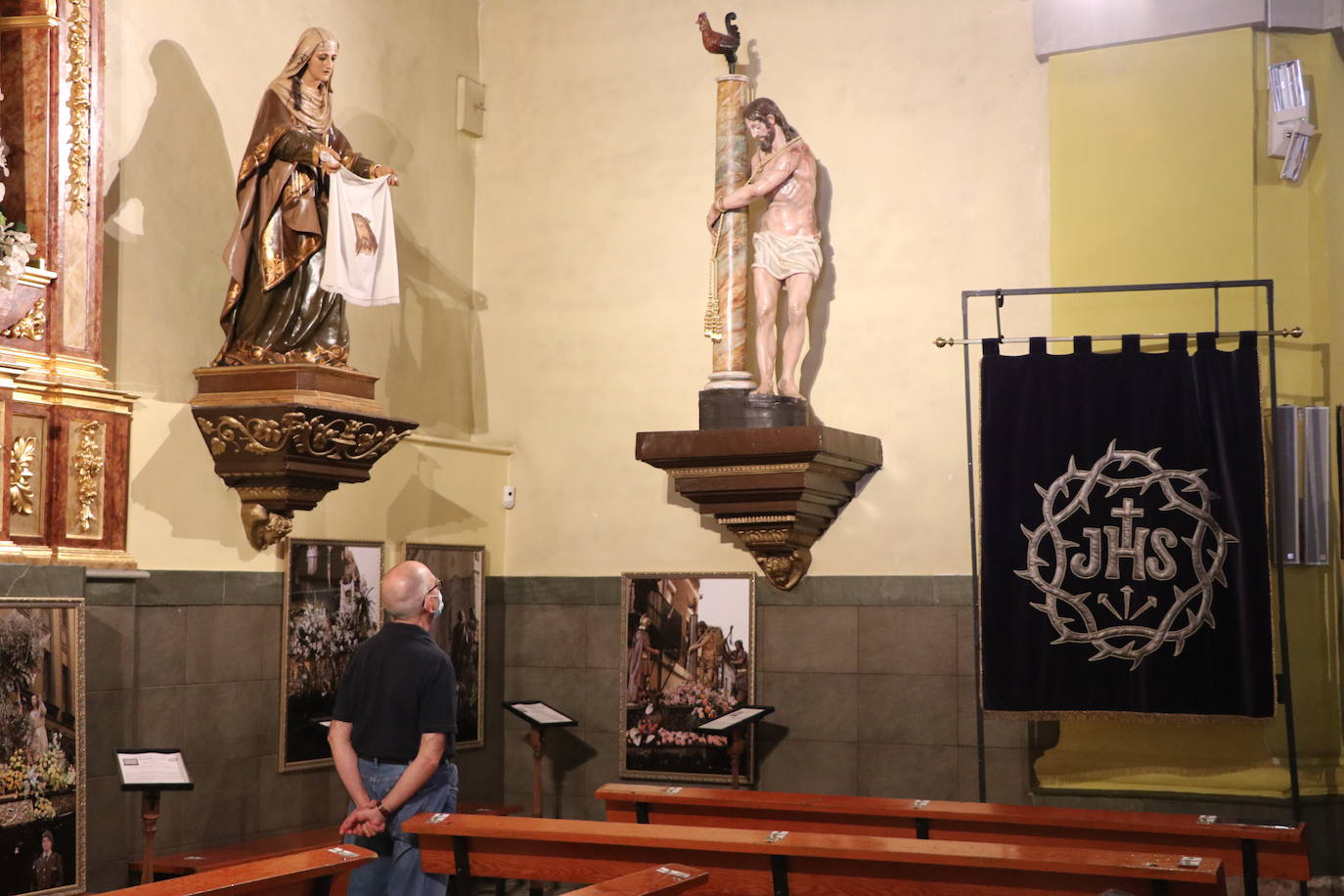 El museo de la Semana Santa de esta época estival se abre bajo medidas de seguridad.