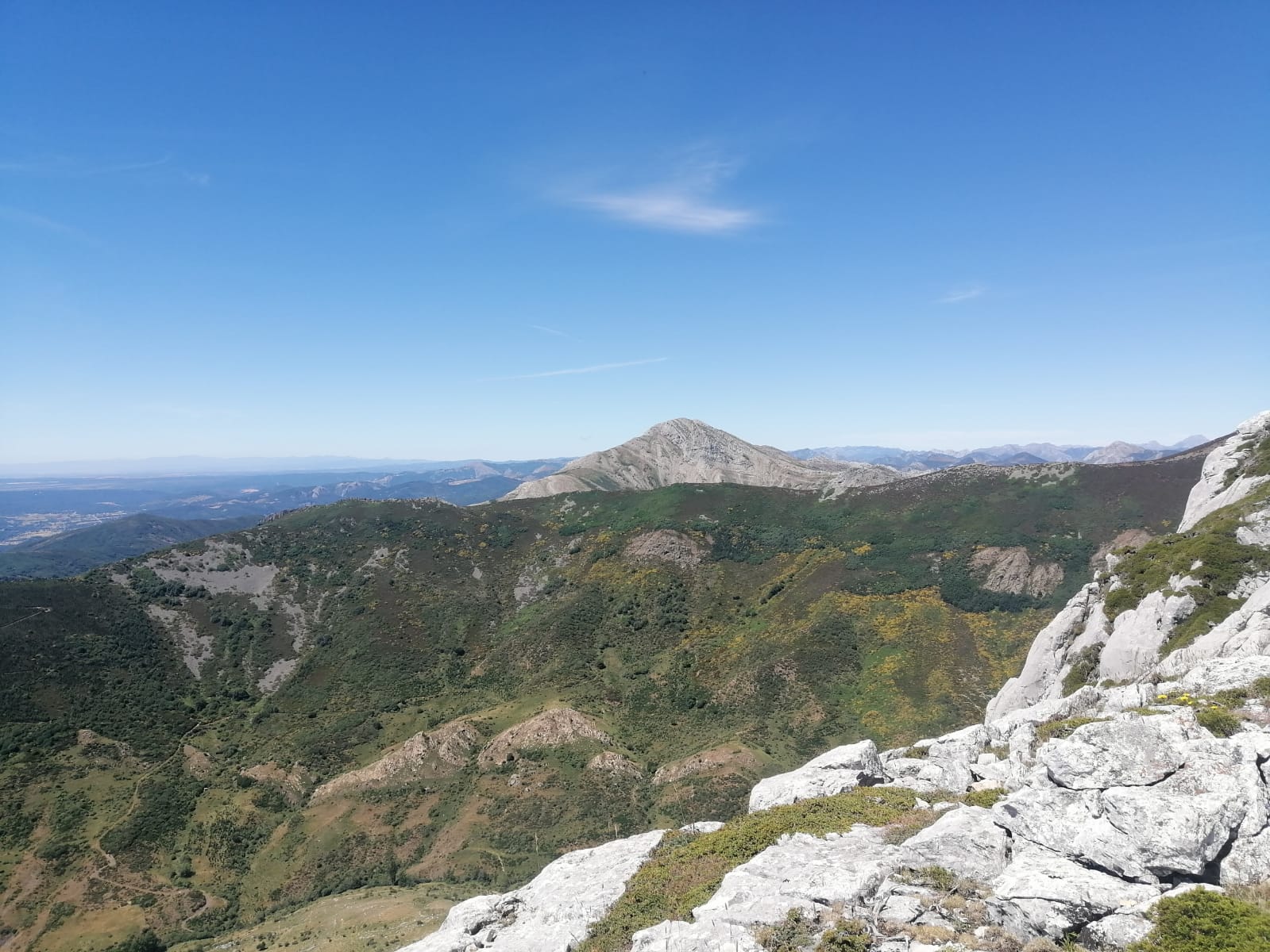 Fotos: De ruta por León: Peña Valdorria