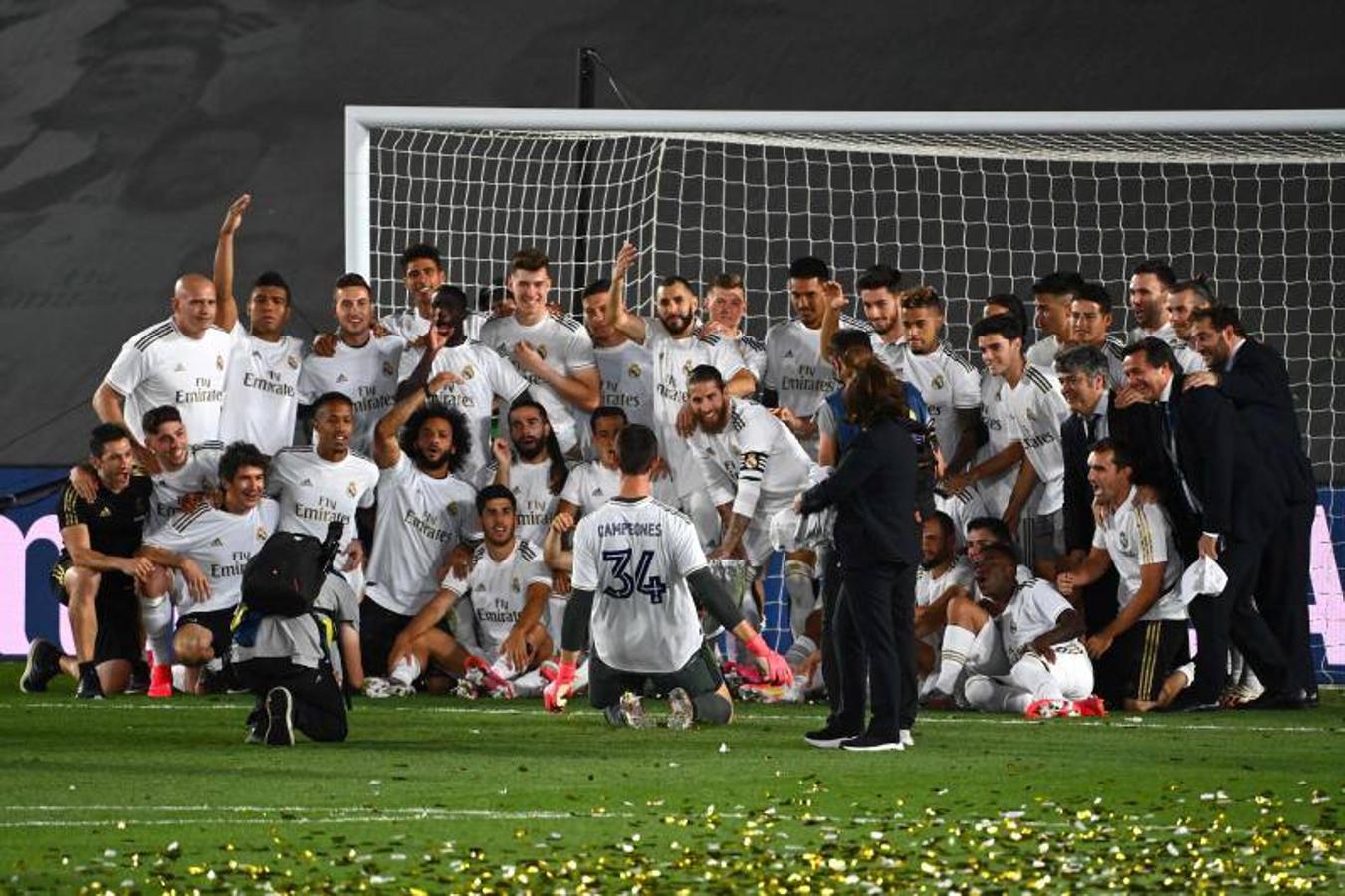 Fotos: Las mejores imágenes del alirón blanco