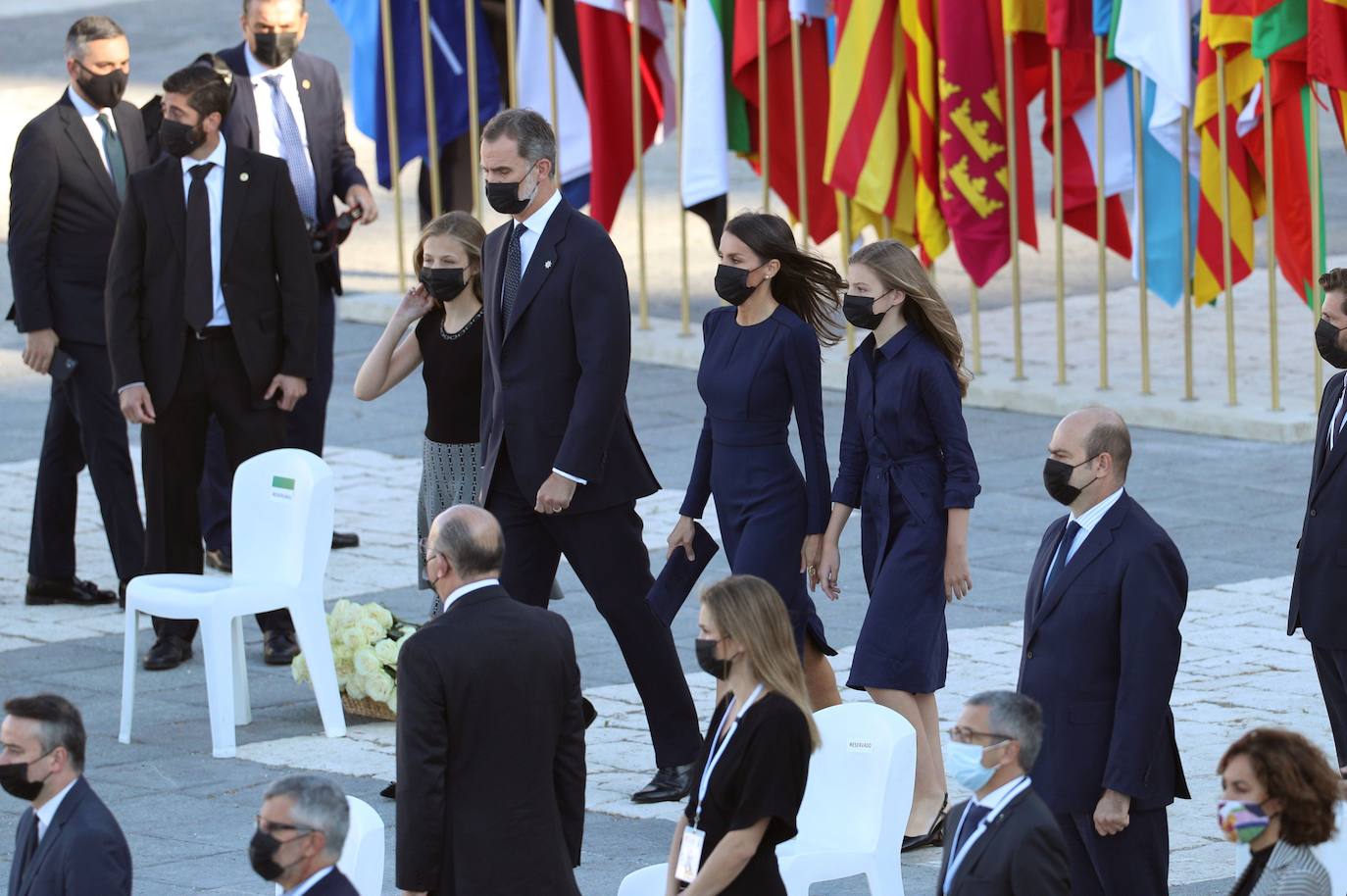 Homenaje de Estado a las víctimas de la Covid-19. Han tomado la palabra Felipe VI, una sanitaria y el hermano del periodista José María Calleja, fallecido por el coronavirus. 