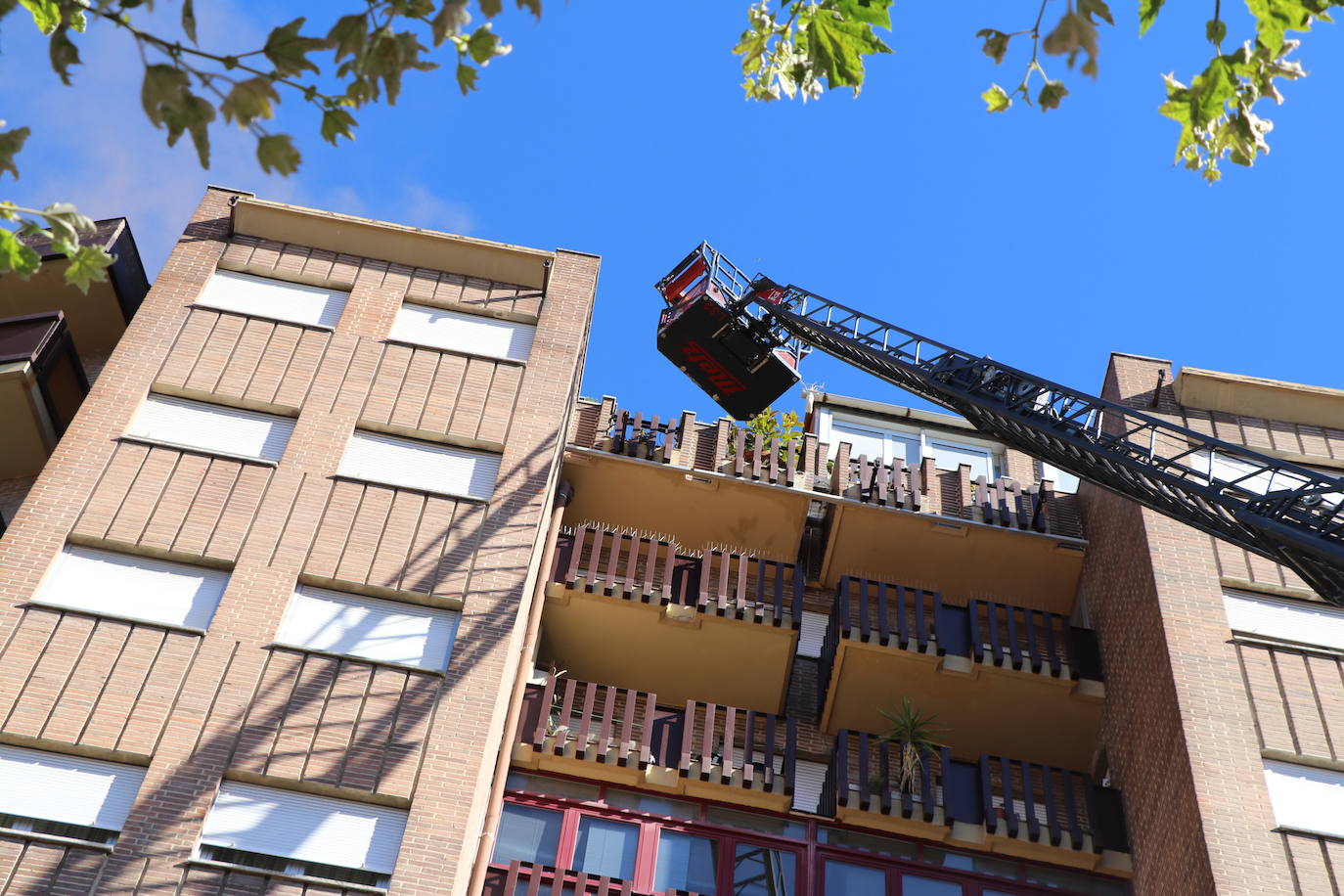 Un problema con la combustión de la caldera causa la alerta entre los vecinos