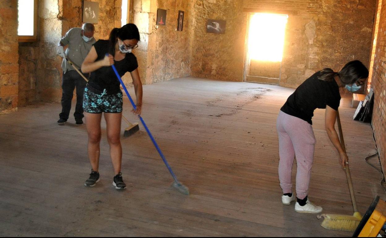 Hacendera en el Monasterio de Sandoval.