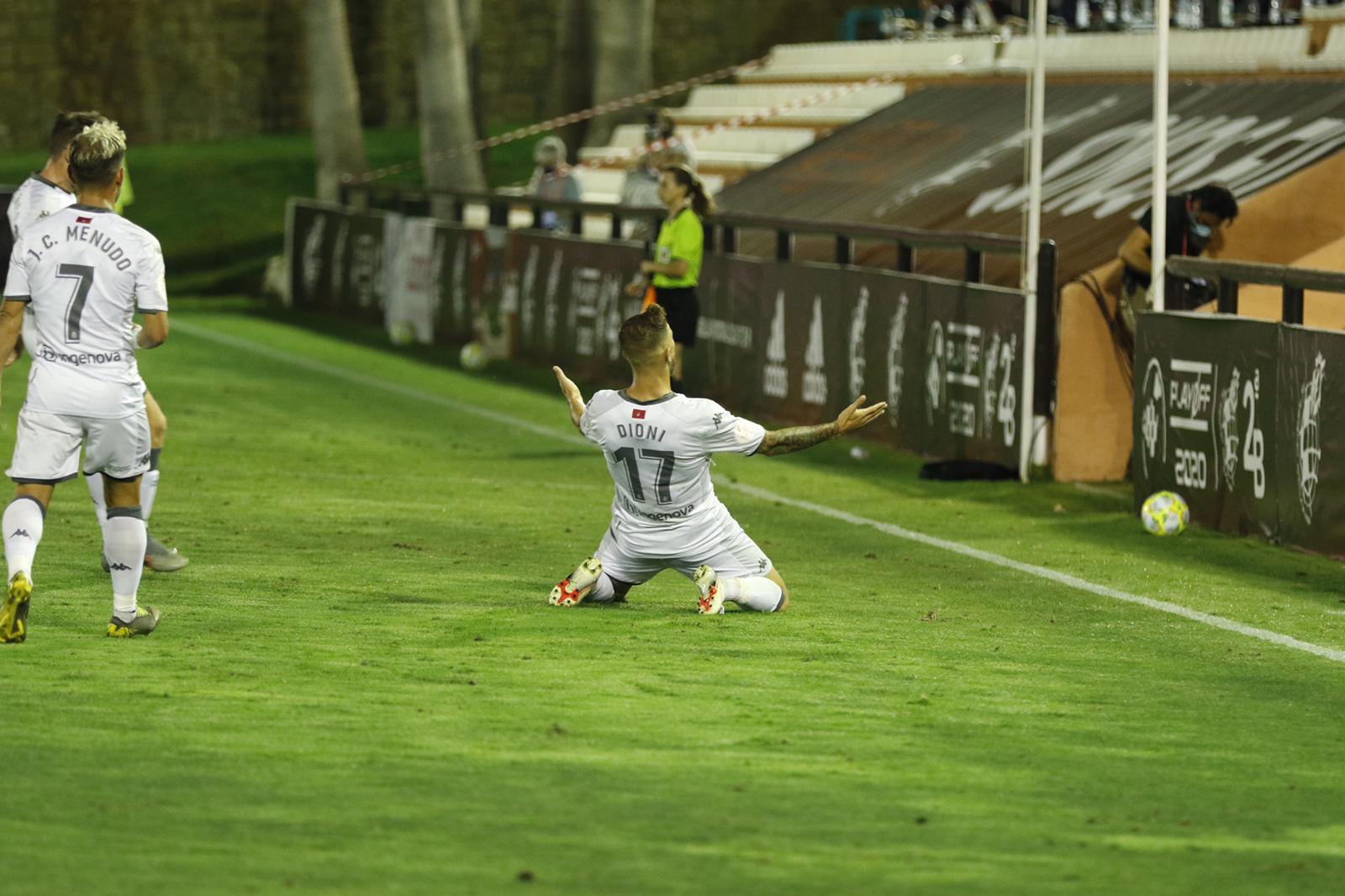 El Marbella Fútbol Center acogió el partido de la primera eliminatoria del playoff exprés