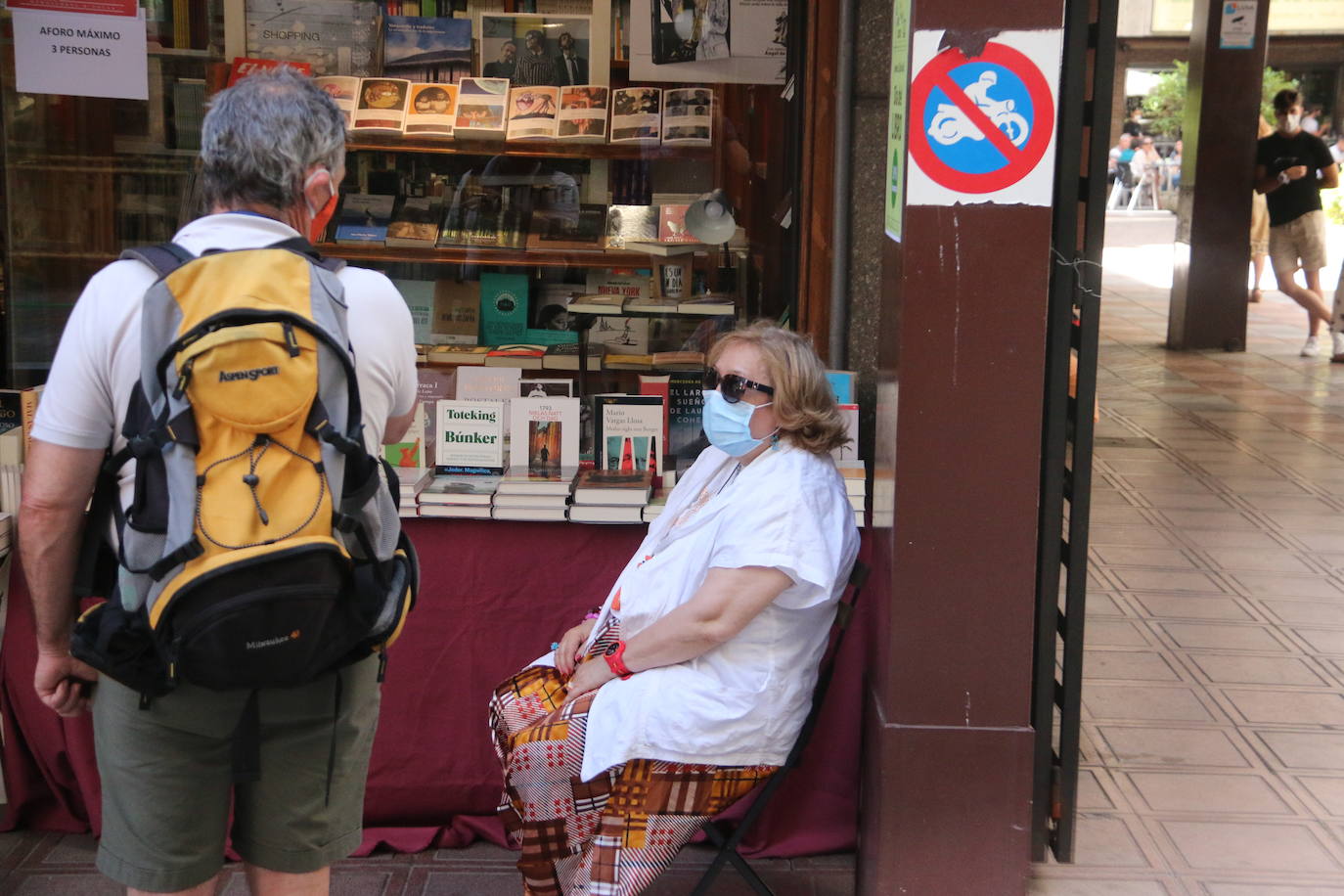 León se contagia de la lectura. 