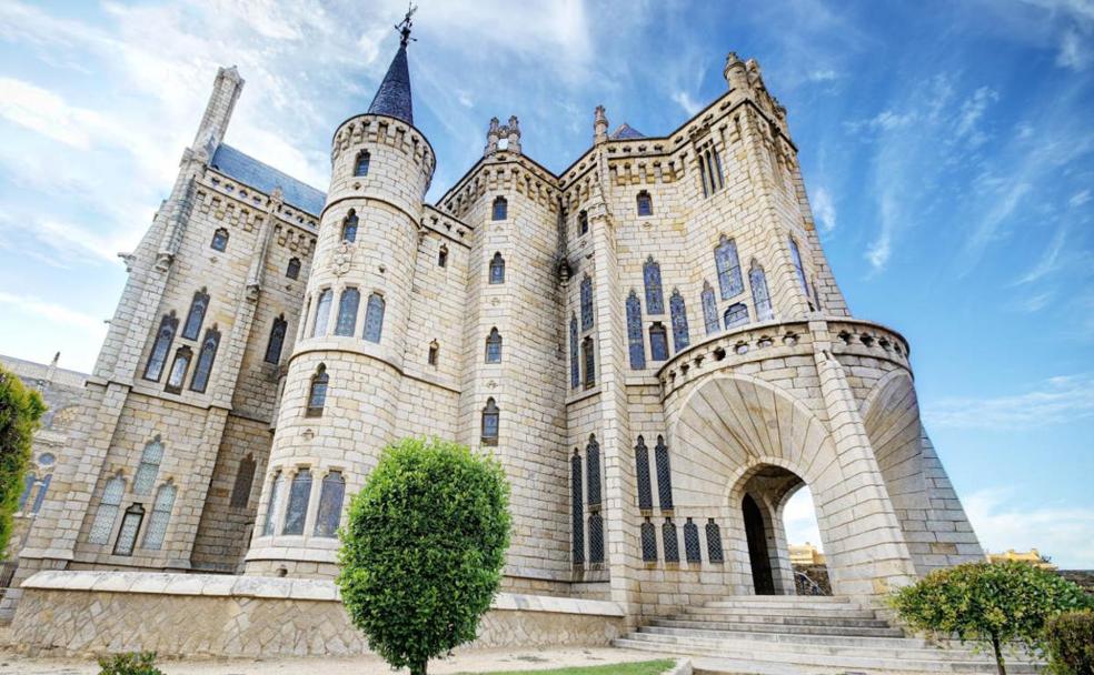 Imagen del Palacio Episcopal de Astorga.