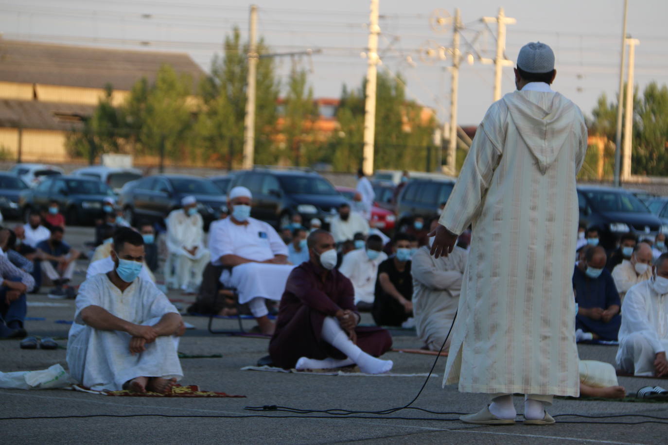 La Comunidad Musulmana de León se une en el día grande de esta religión para celebrar la Fiesta del Sacrificio del Cordero.