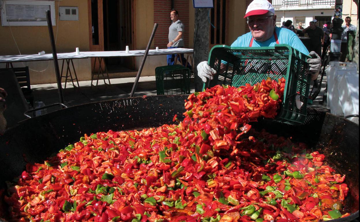 Imagen de la feria del pimiento de Fresno de la Vega. 