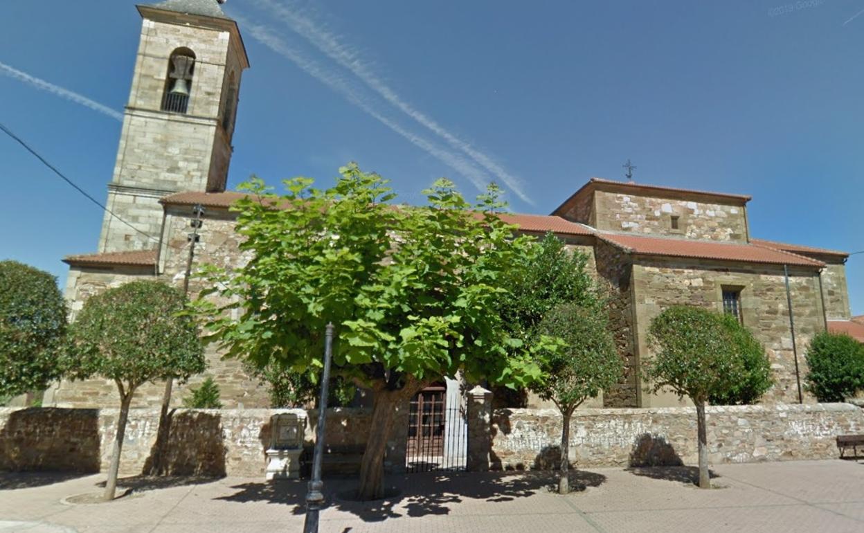 Iglesia de San Esteban de Nogales. 