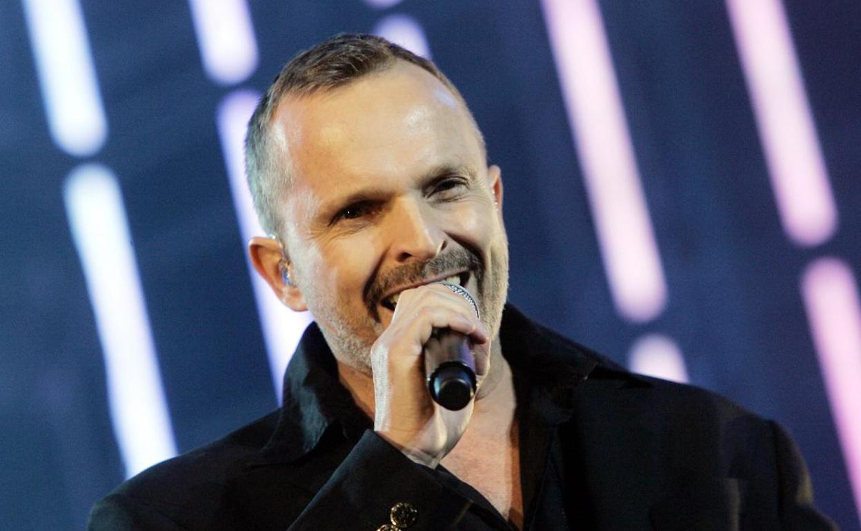 Miguel Bosé.