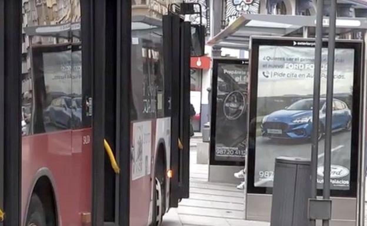 Autobús urbano de la ciudad de León.