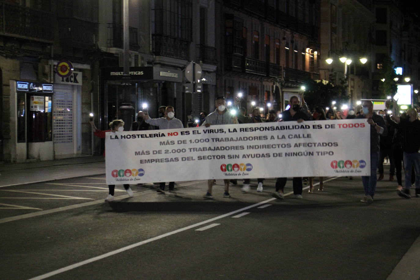 Fotos: La hostelería leonesa sale a la calle