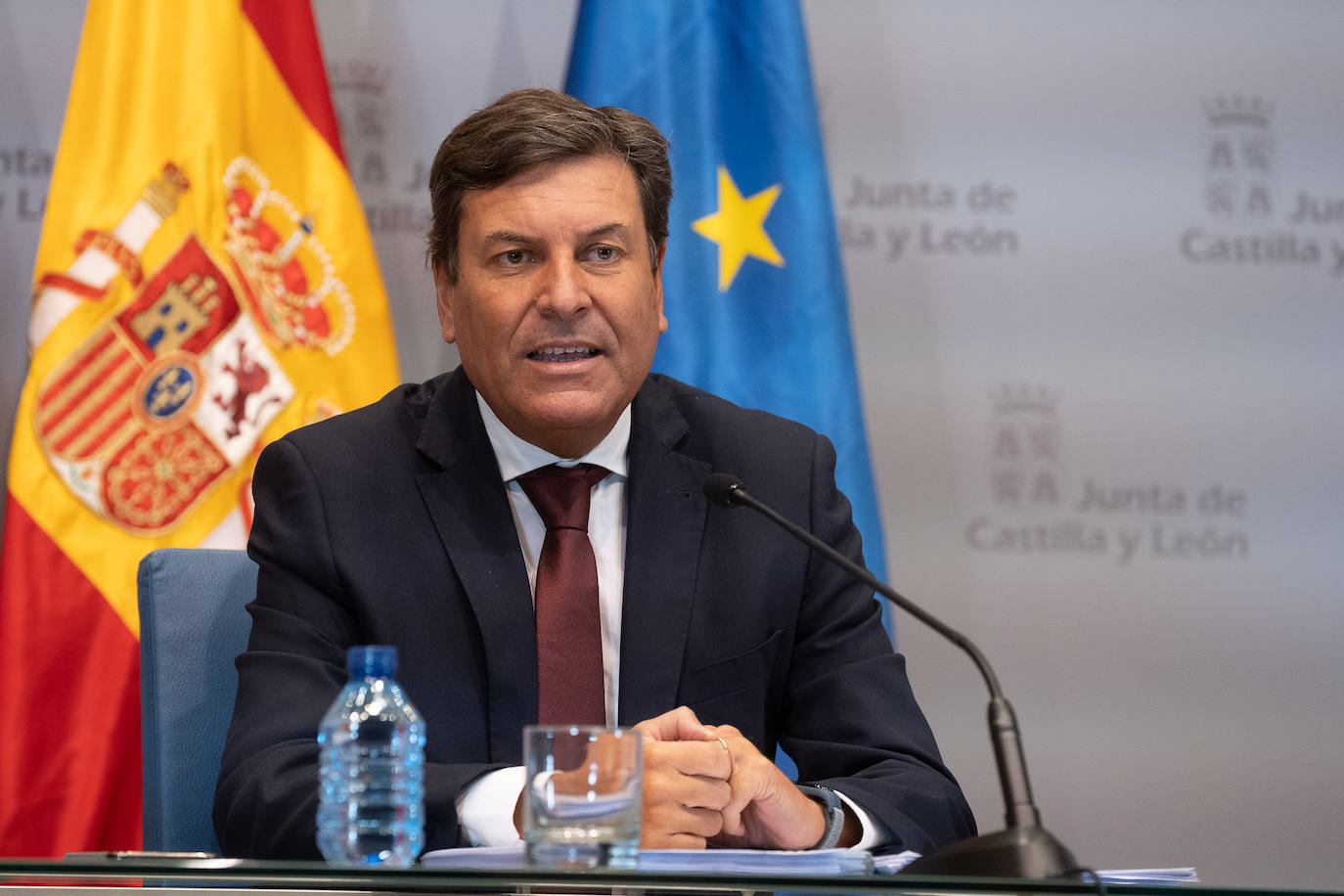 El consejero de Economía y Hacienda, Carlos Fernández Carriedo, presenta la Contabilidad Regional correspondiente al segundo trimestre de 2020