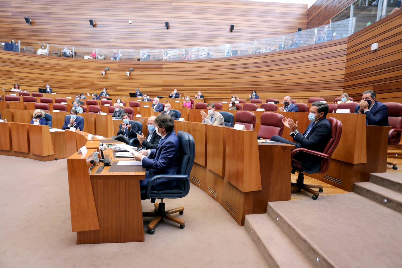 Pleno de las Cortes de Castilla y León. 