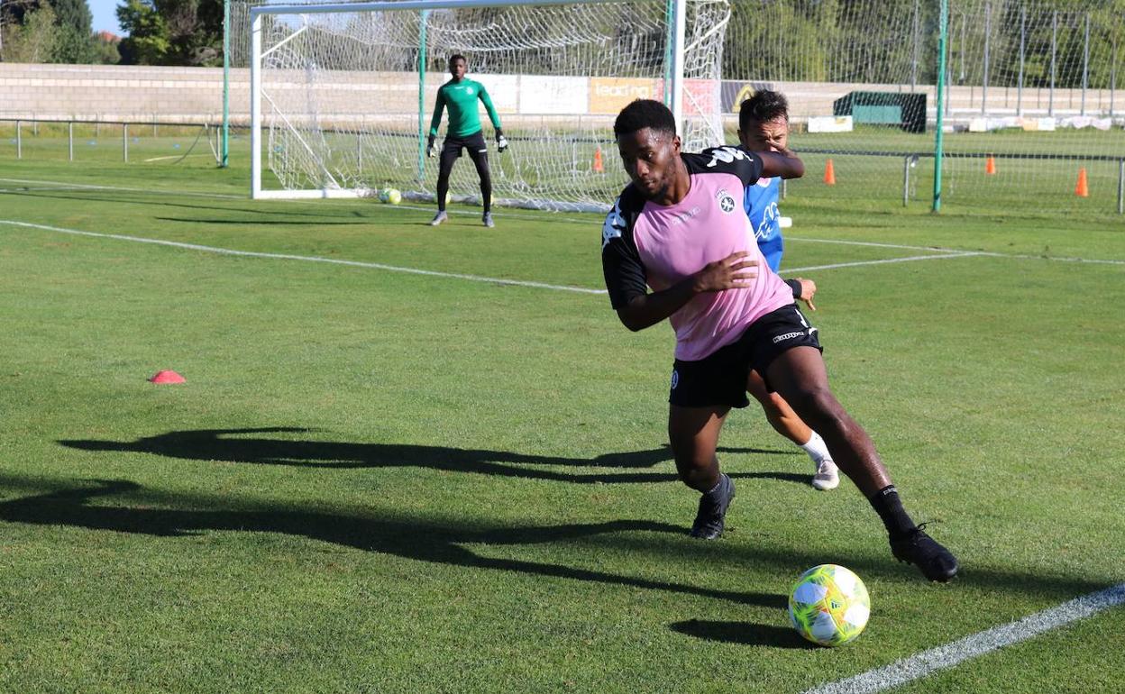 Kawaya durante un entrenamiento de esta temporada.