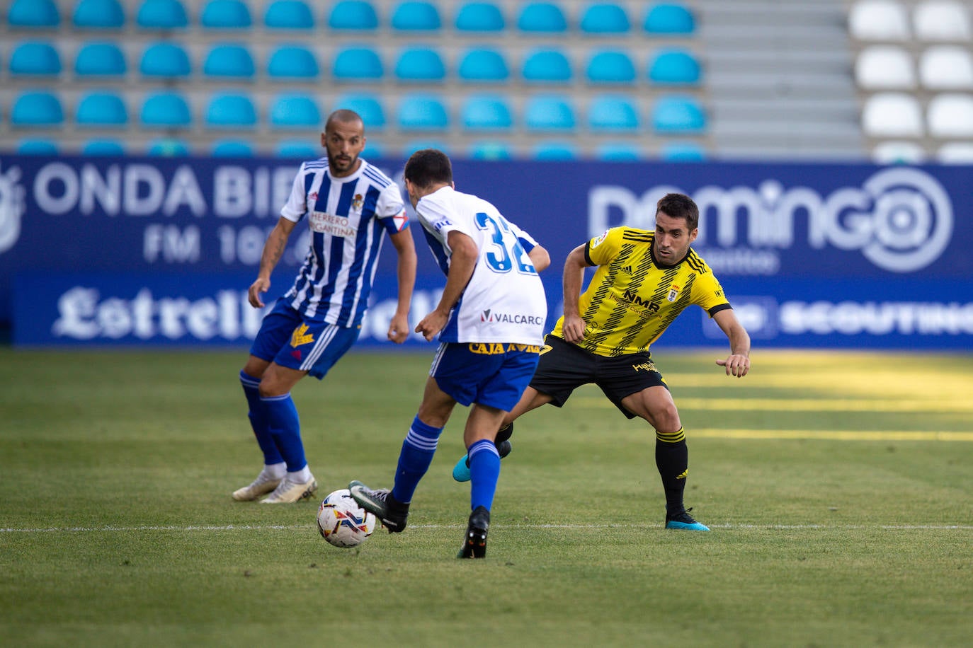 Fotos: Ponferradina 0 - 1 Real Oviedo, en imágenes