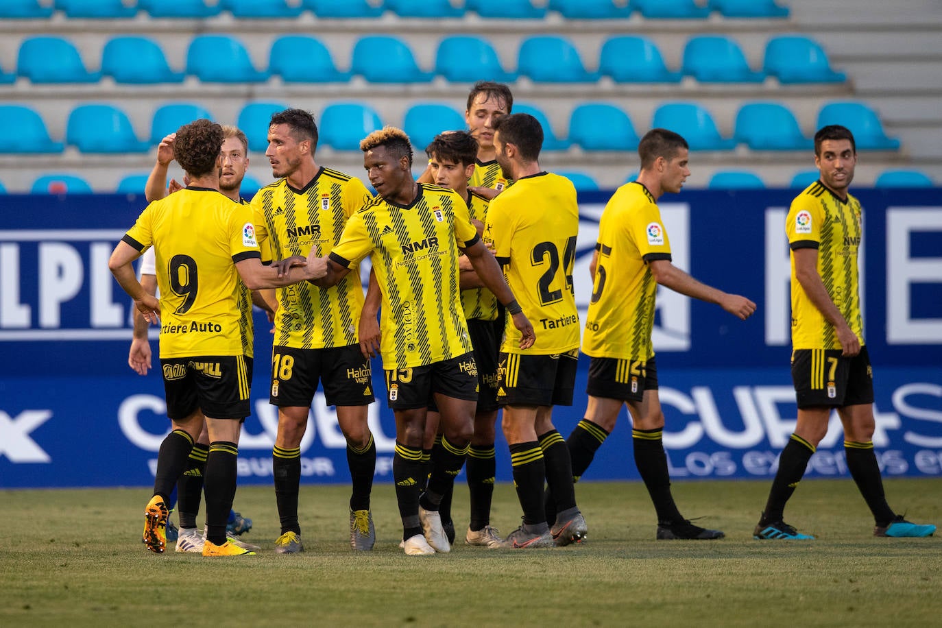 Fotos: Ponferradina 0 - 1 Real Oviedo, en imágenes