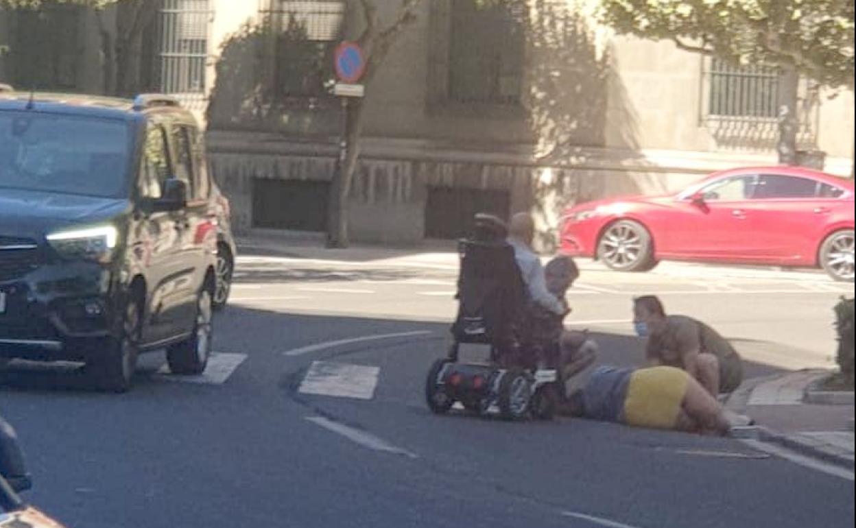 Lugar donde se produjeron los hechos, en la plaza de la Inmaculada. 