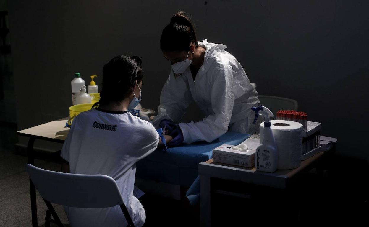 Pruebas PCR en Arroyomolinos (Madrid).