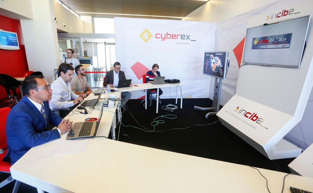 Una de las ediciones del CyberEx celebrada en Incibe.