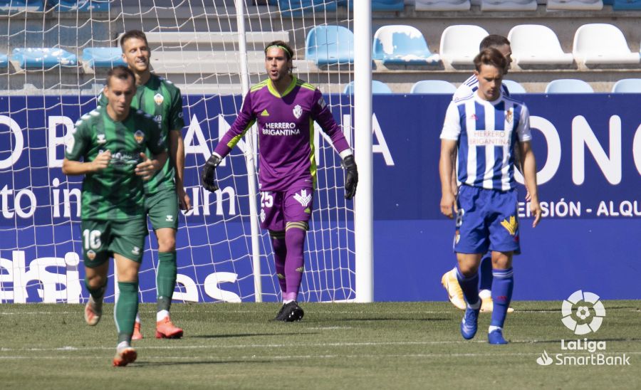 La Ponferradina volvía a competir tras unas semanas de descanso y se midió al Castellón