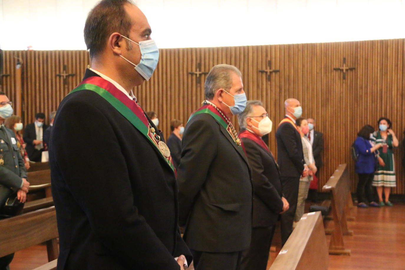 La Virgen del Camino recibe honores bajo estrictas medidas sanitarias.