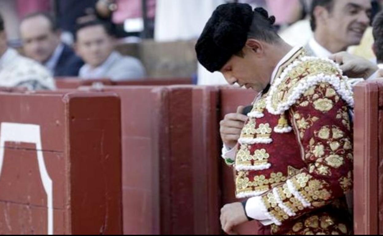 El torero José María Manzanares se operará este sábado.