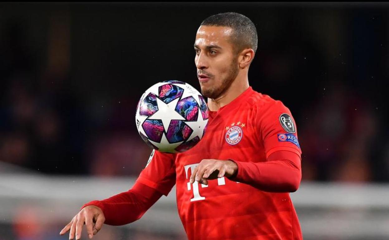 Thiago Alcántara, todavía con la camiseta del Bayern de Múnich. 