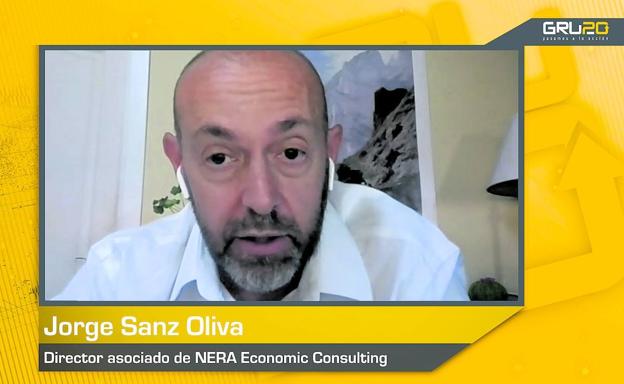 El ponente principal de la Mesa de GRUPO20 sobre sostenibilidad y empleo, Jorge Sanz.